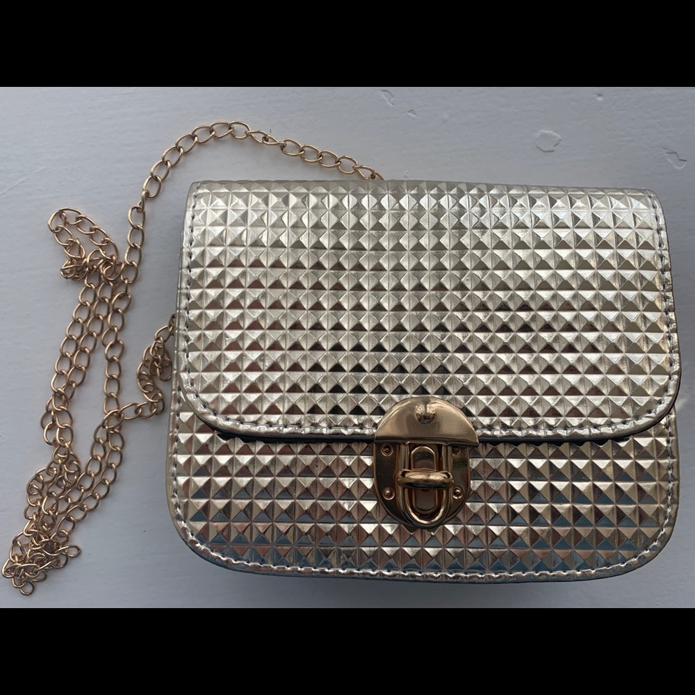 gold crossbody purse